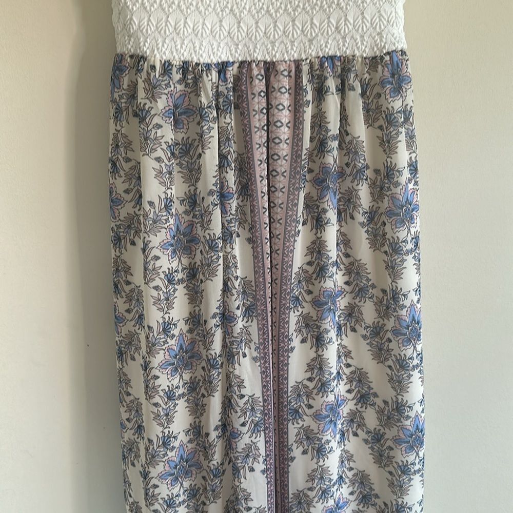 Lily Rose Floral Spaghetti Strap Maxi Dress Size M - Picture 3 of 7